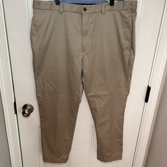 Brooks Brothers Other - Brooks Brothers Light Weight Advantage Chino Stretch Clark Fit Pants 40 X 30